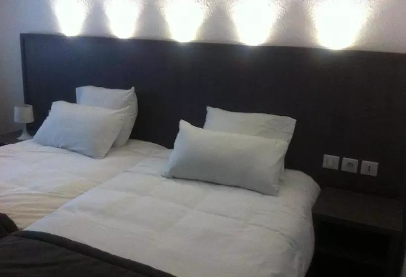 ホテル Hôtel Bress Saône