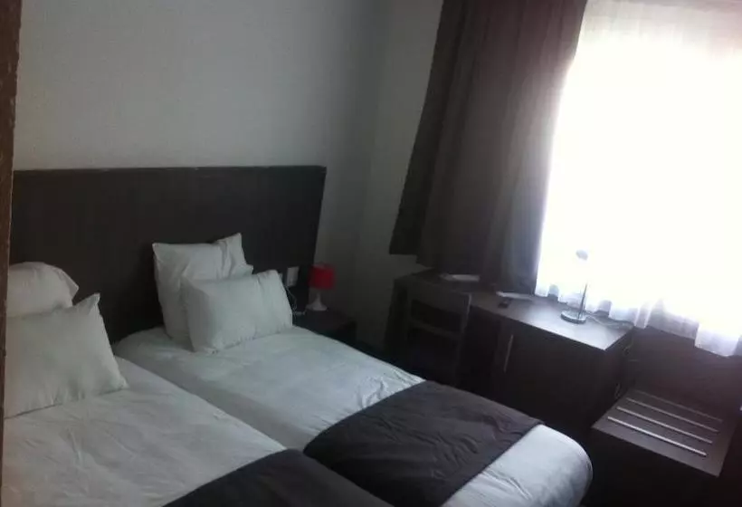 ホテル Hôtel Bress Saône