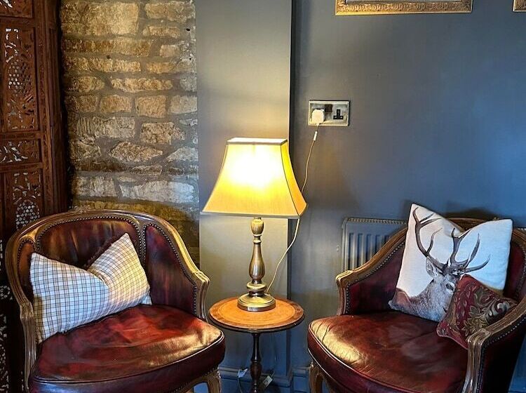 Burford Lodge Hotel   Adults Only