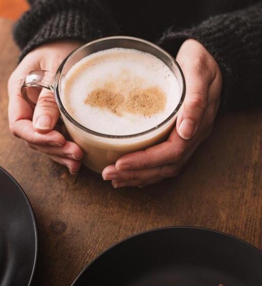 هتل Discovery Accommodation