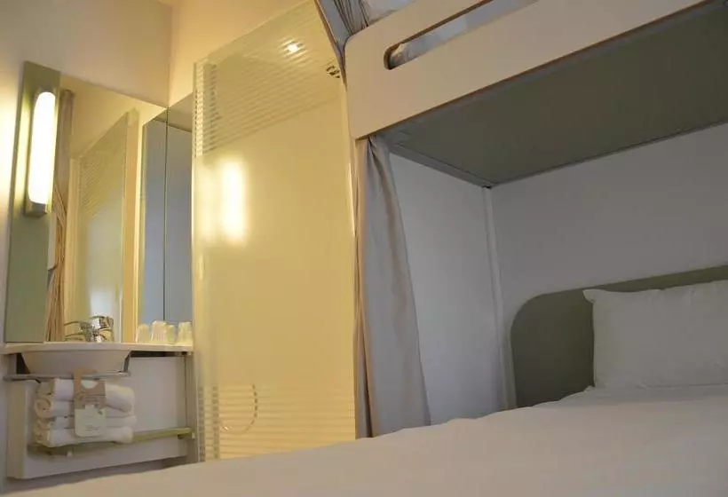ホテル Ibis Budget Cholet Centre