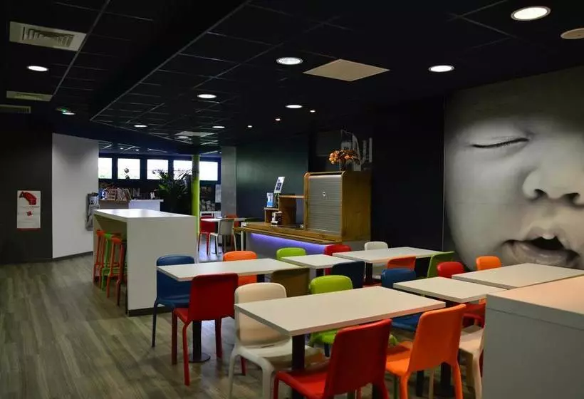 ホテル Ibis Budget Cholet Centre