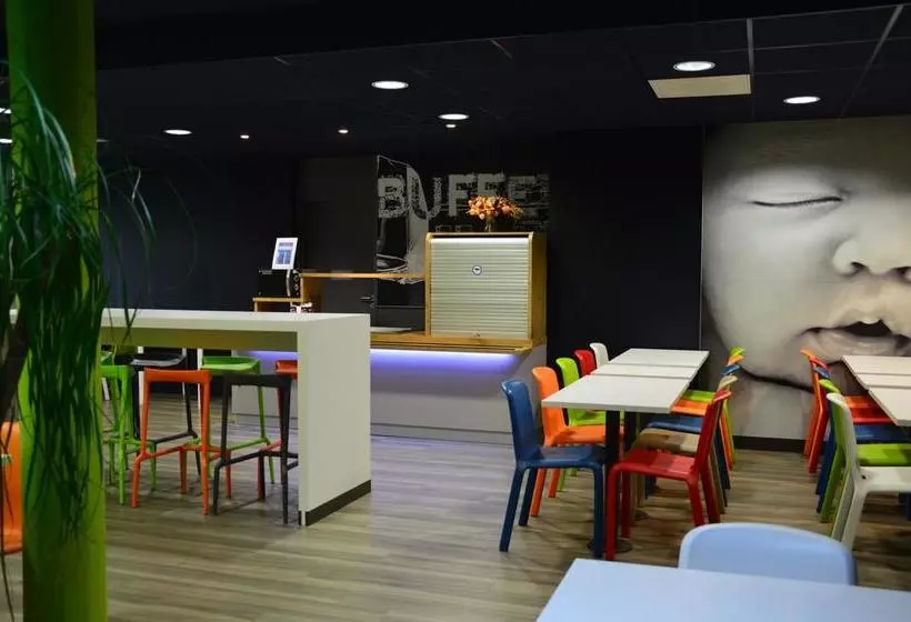 ホテル Ibis Budget Cholet Centre