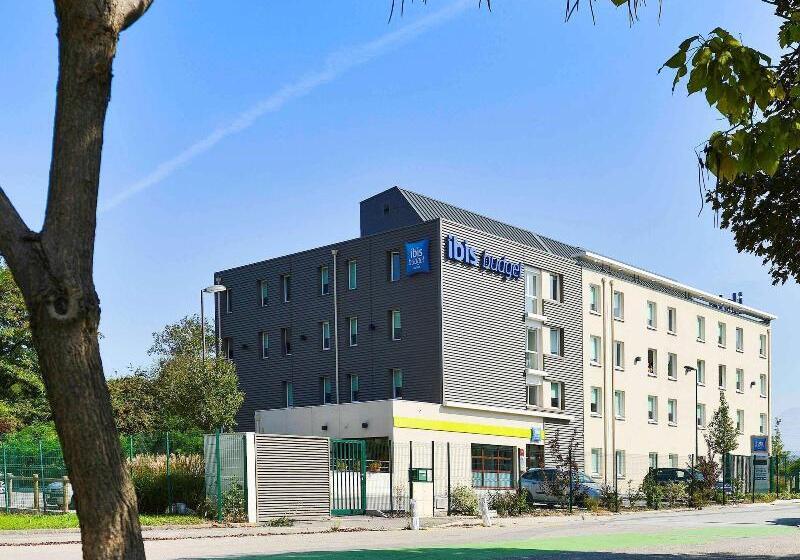 בית מלון כפרי Ibis Budget Grenoble Sud Seyssins