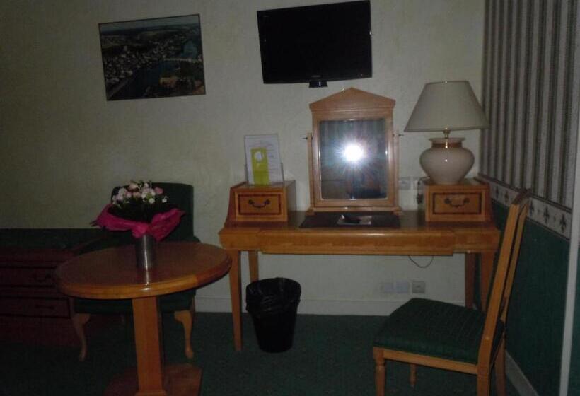 Отель La Croix Blanche