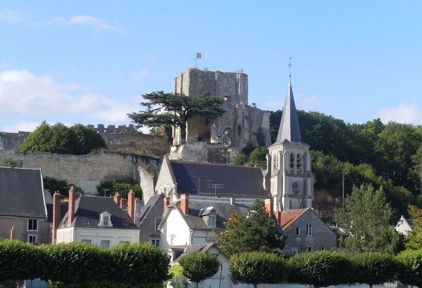 Отель La Croix Blanche