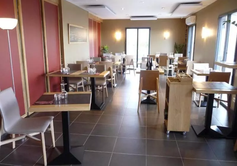 Hotelli Logis Hôtel Restaurant Imago