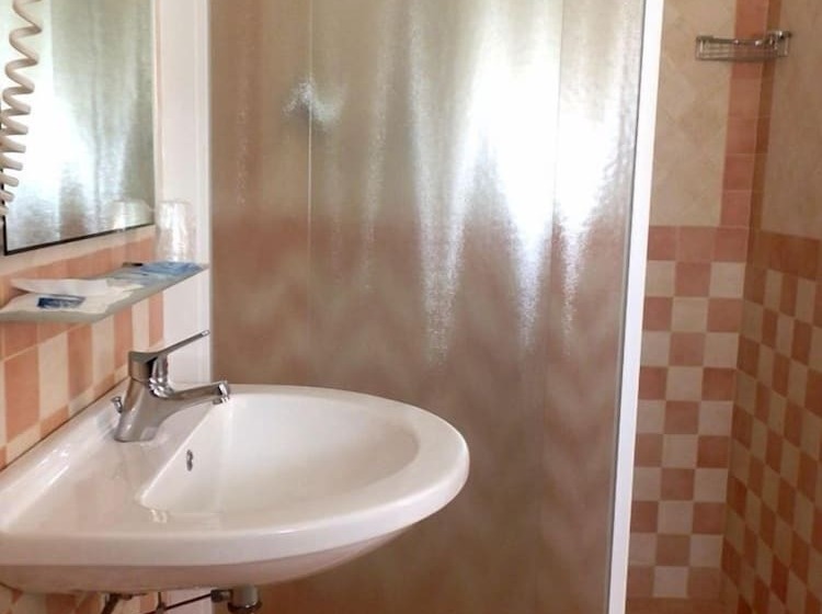 ホテル Nautic B&b