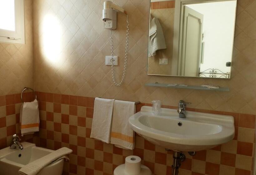 ホテル Nautic B&b