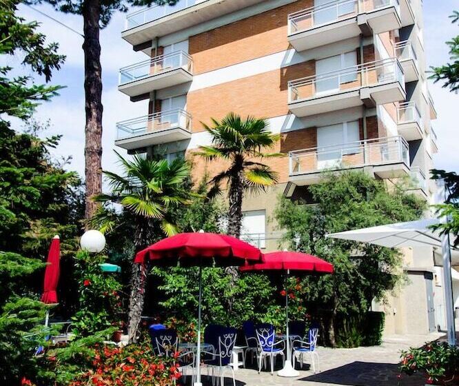 ホテル Nautic B&b