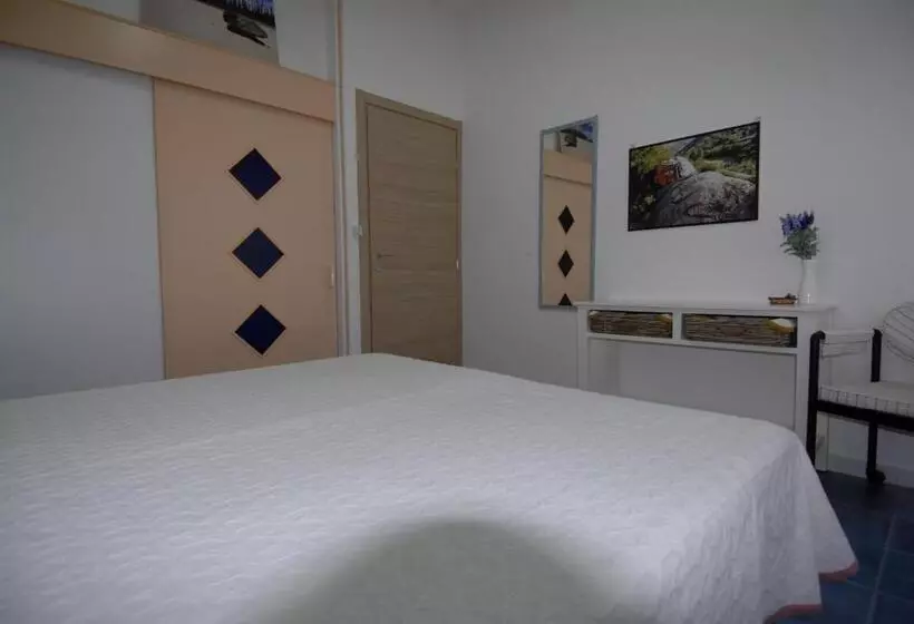 ホテル Nughe  E  Oro Guesthouse