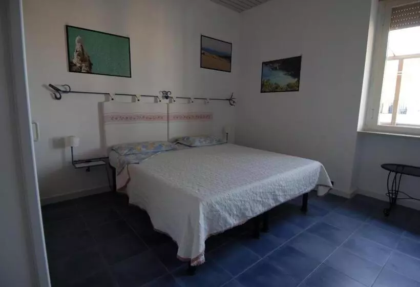 ホテル Nughe  E  Oro Guesthouse