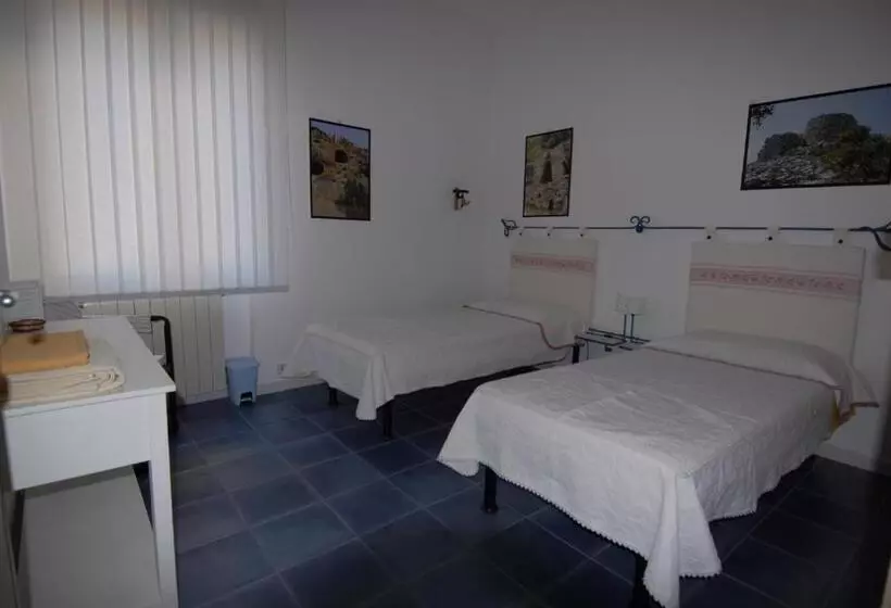 ホテル Nughe  E  Oro Guesthouse