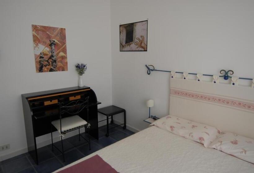 Отель Nughe  E  Oro Guesthouse