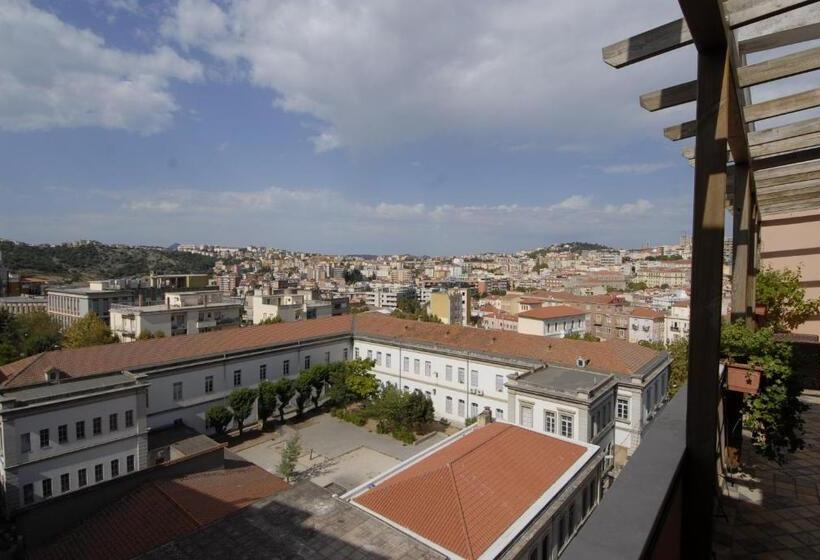 Отель Nughe  E  Oro Guesthouse