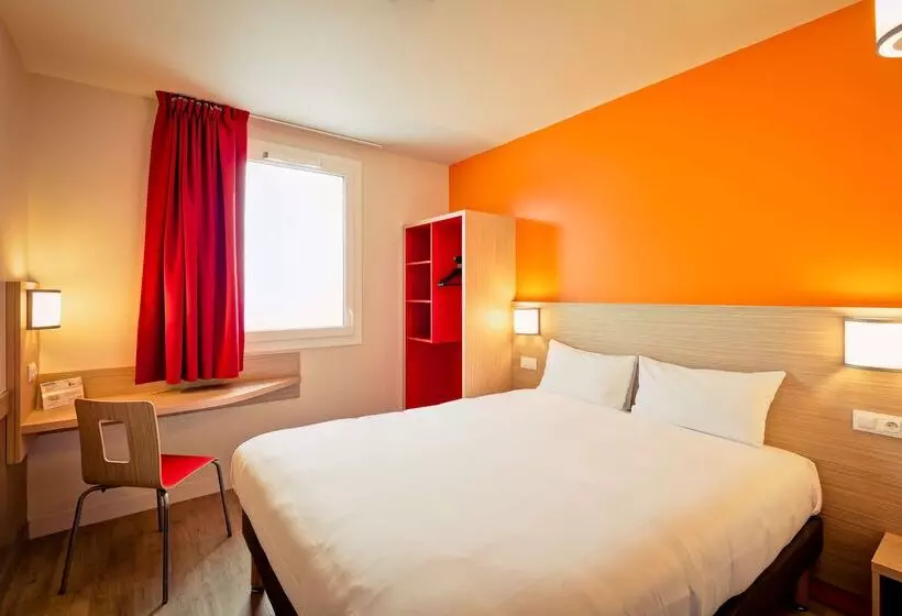 ホテル Greet Hôtel Prévessin Genève Aéroport