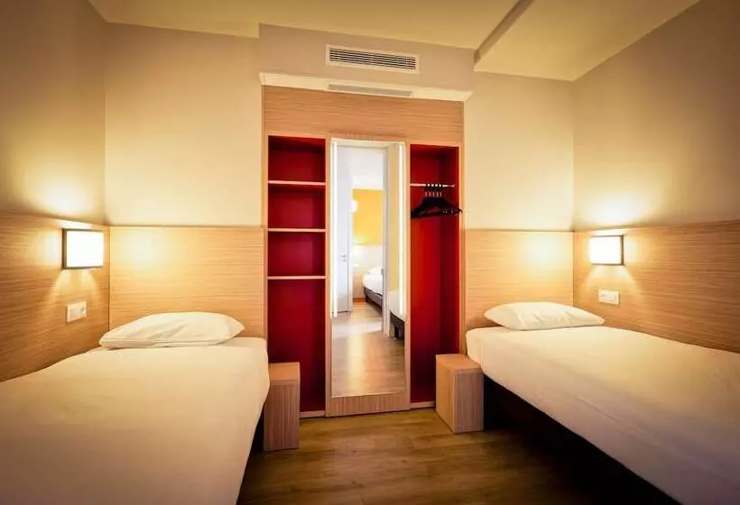 ホテル Greet Hôtel Prévessin Genève Aéroport