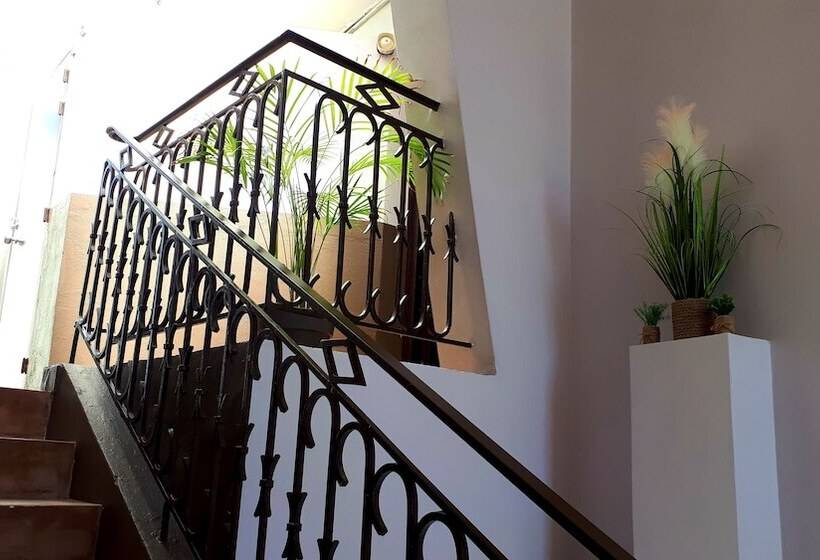 هتل Restaurant L Escale