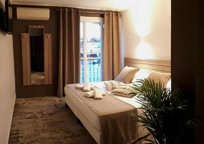 هتل Restaurant L Escale