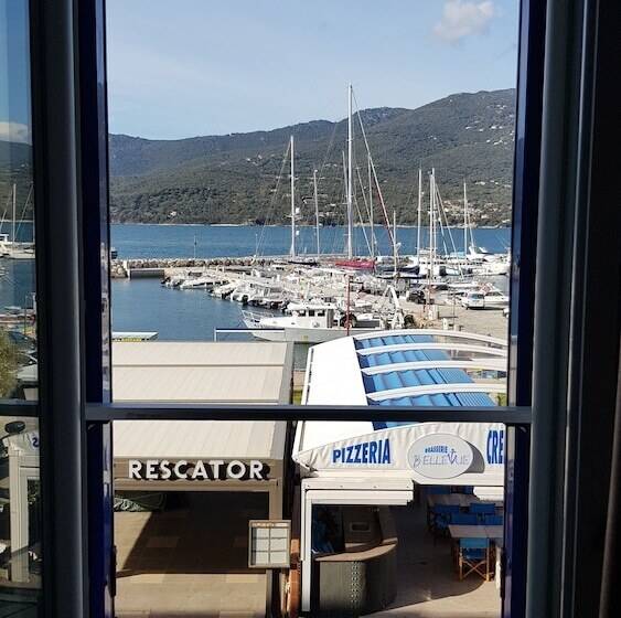 Отель Restaurant Le Bellevue