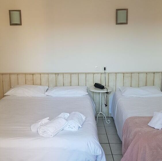 ホテル Restaurant Le Bellevue