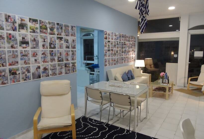 فندق Seafront Studios And Apartments