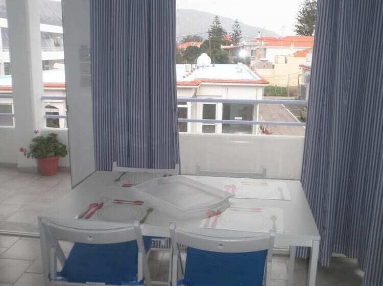 فندق Seafront Studios And Apartments