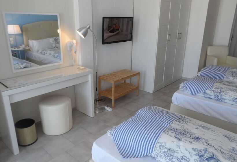 فندق Seafront Studios And Apartments