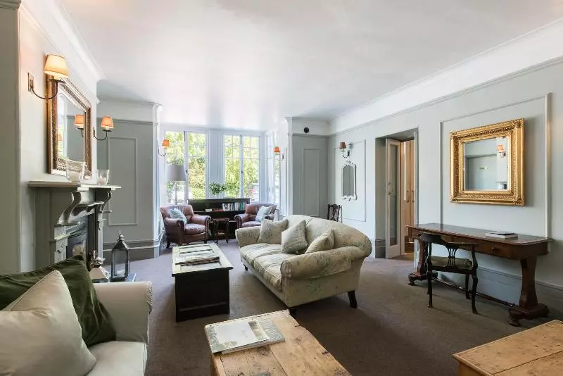 Hotel The Rosevine