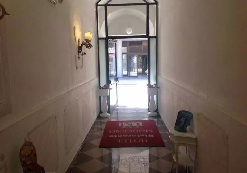 Antico Hotel Moderno