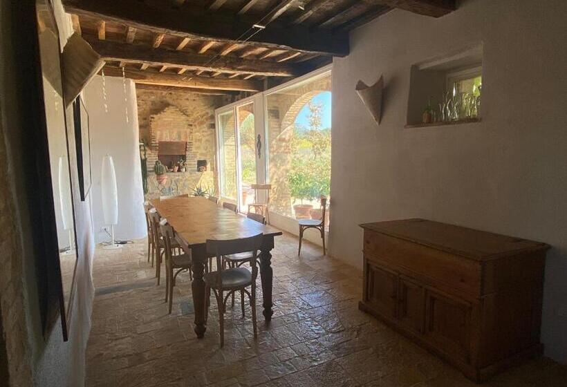 Отель Agriturismo Pian Di Meta Vecchia