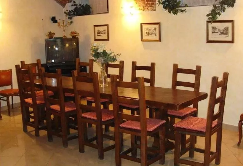 ホテル Albergo Corona