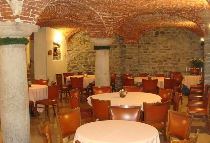 ホテル Albergo Corona