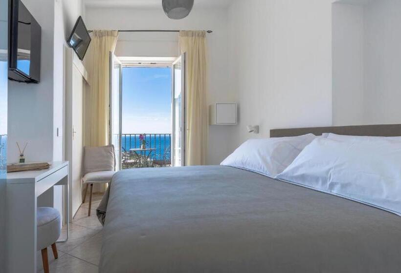 هتل Albergo La Prora