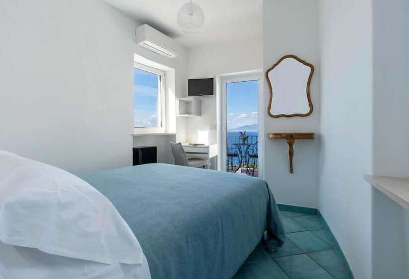 هتل Albergo La Prora