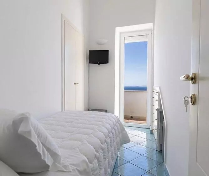 هتل Albergo La Prora