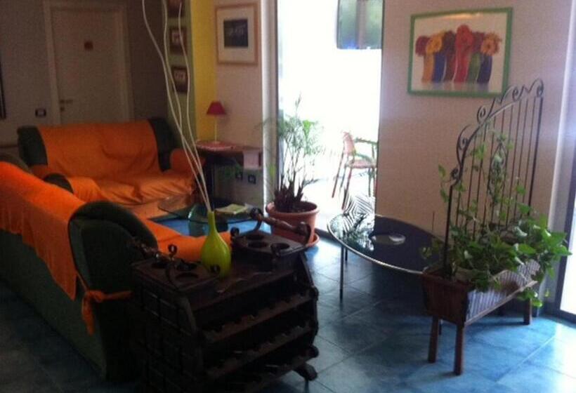 هتل Albergo Ristorante Pomodoro