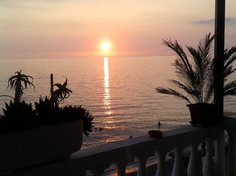 בית מלון כפרי Aldebaran