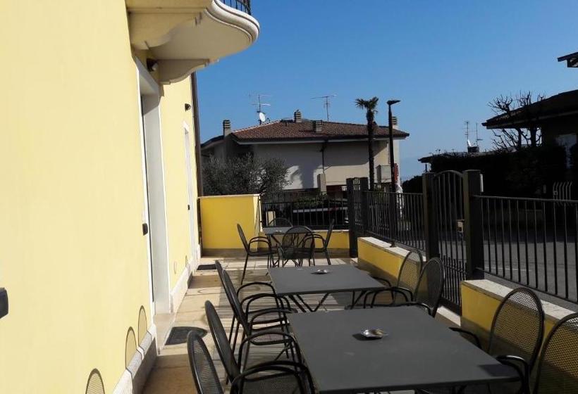 호텔 Appartamenti Esmera