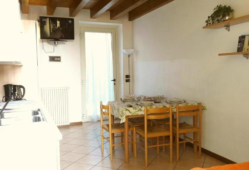 호텔 Appartamenti Esmera