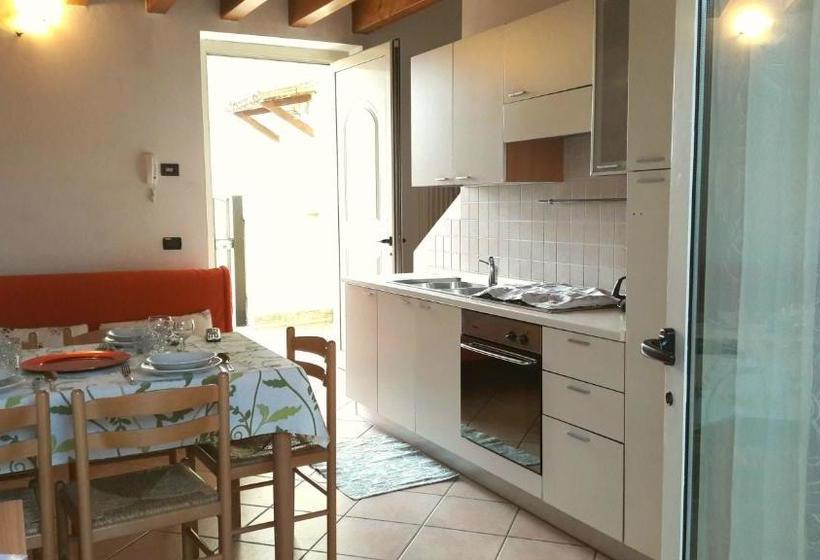 호텔 Appartamenti Esmera