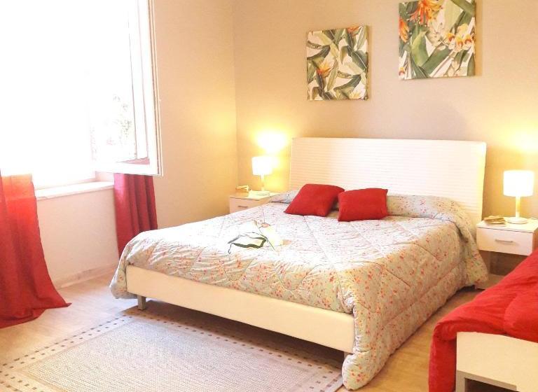 호텔 Appartamenti Esmera