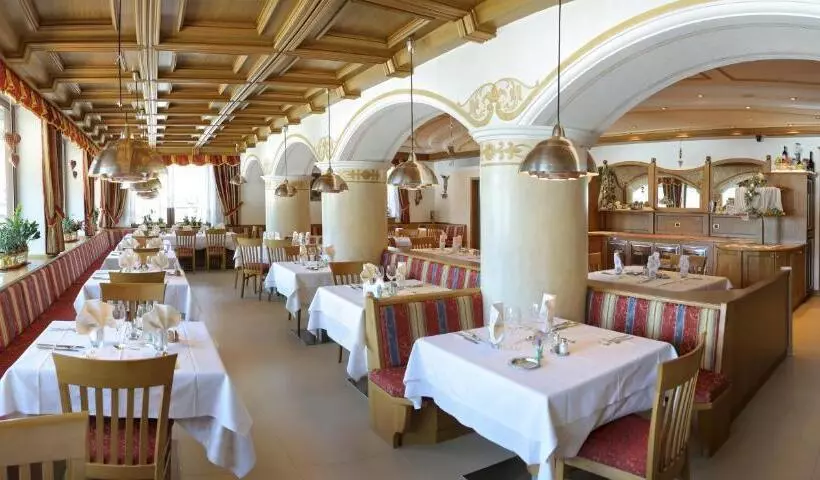 ホテル Astor Suites B&b