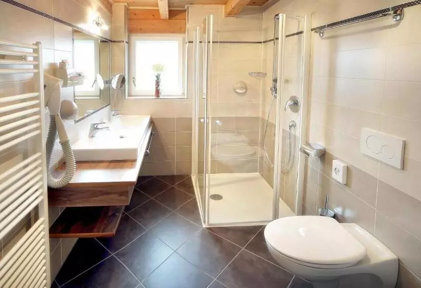 ホテル Astor Suites B&b