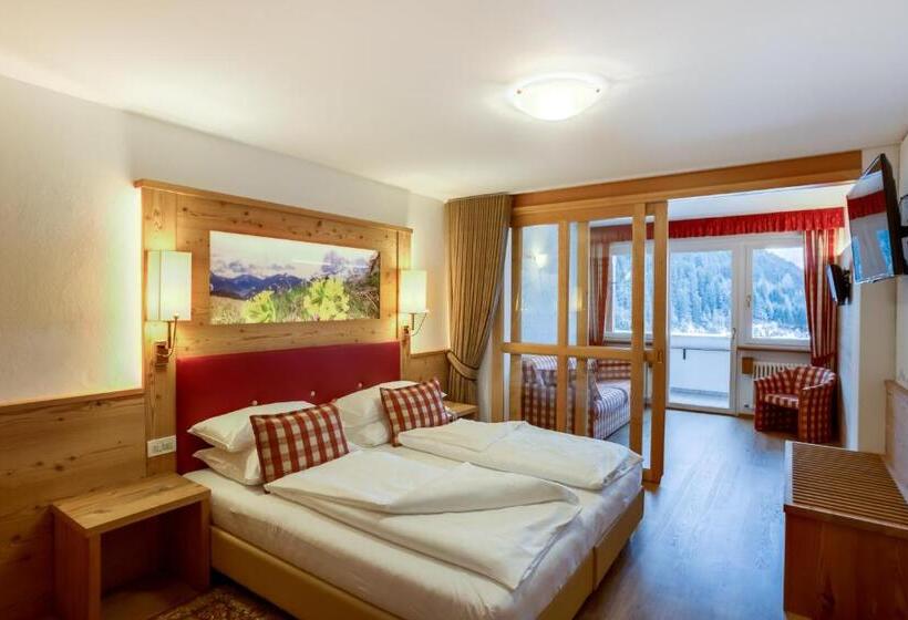 בית מלון כפרי Astor Suites B&b