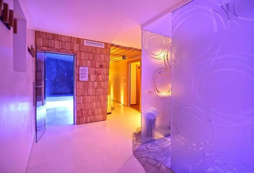 ホテル Astor Suites B&b