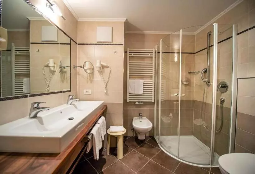 ホテル Astor Suites B&b
