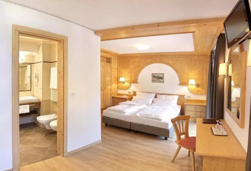 ホテル Astor Suites B&b
