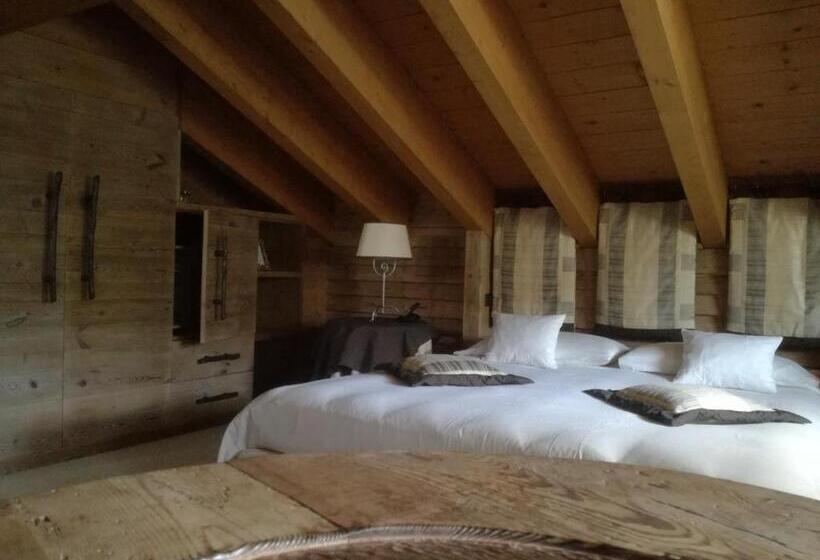 هتل Bait De Angial