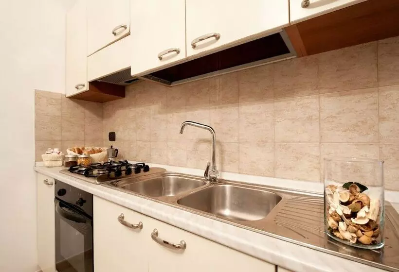 ホテル B&b La Casetta Ladispoli